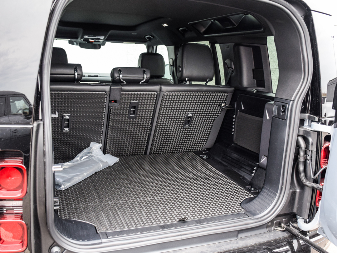 2024 Land Rover Defender 110 P400 X-Dynamic SE, 多伦多, 全款车