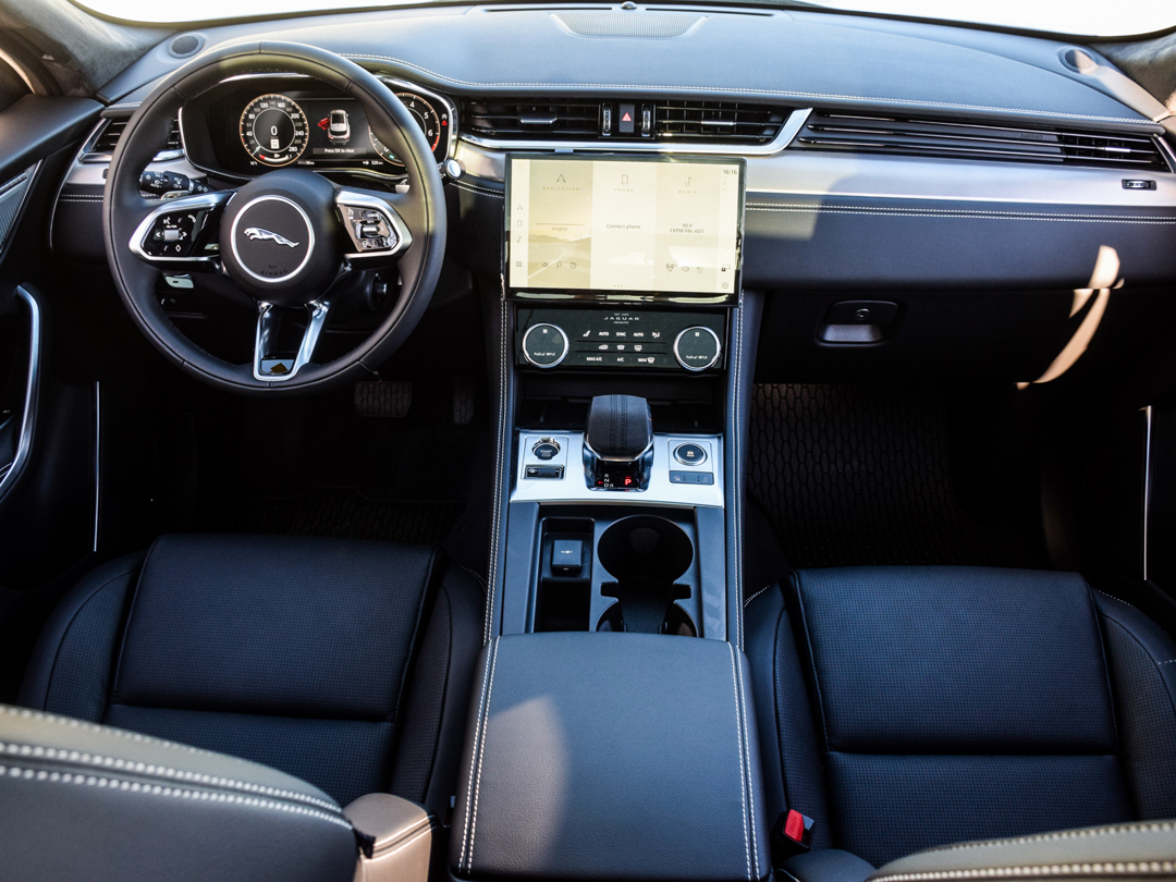 2024 Jaguar F-PACE P250 R-Dynamic S, Toronto, Cash