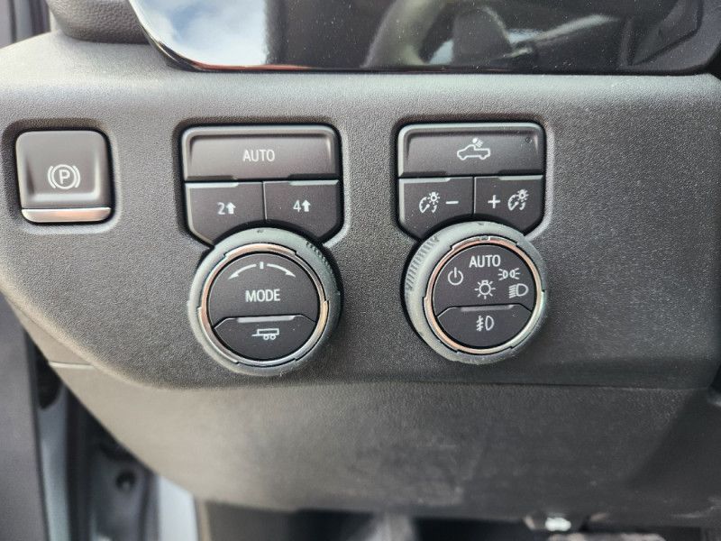 New 2025 Chevrolet Silverado-1500 RST SZ215390
