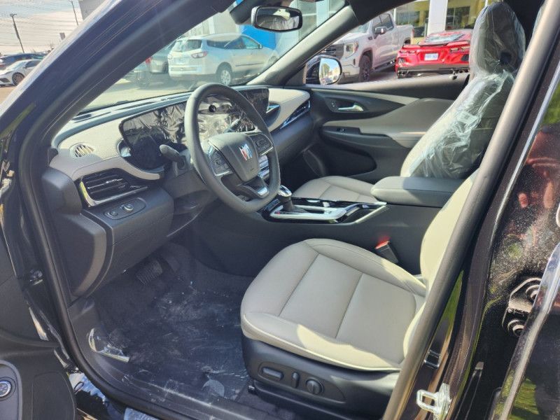 New 2025 Buick Envista Avenir SB037316