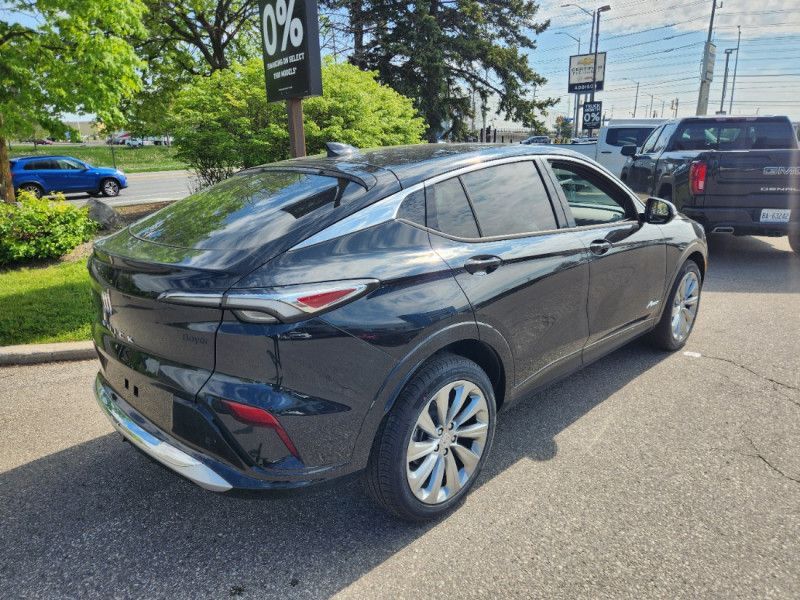 New 2025 Buick Envista Avenir SB037316