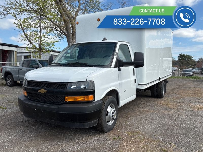 2024 Chevrolet Express Commercial Cutaway