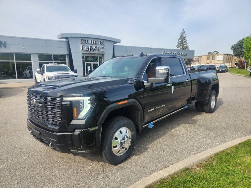 2025 GMC Sierra 3500HD
