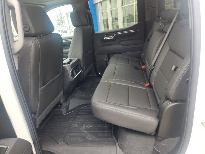 New 2025 GMC Sierra-1500 Elevation SG315768