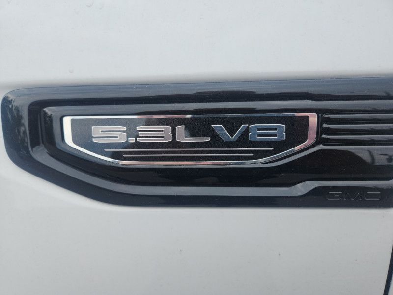 New 2025 GMC Sierra-1500 Elevation SG315768