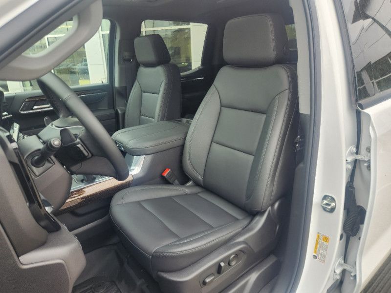 New 2025 GMC Sierra-1500 Elevation SG315768