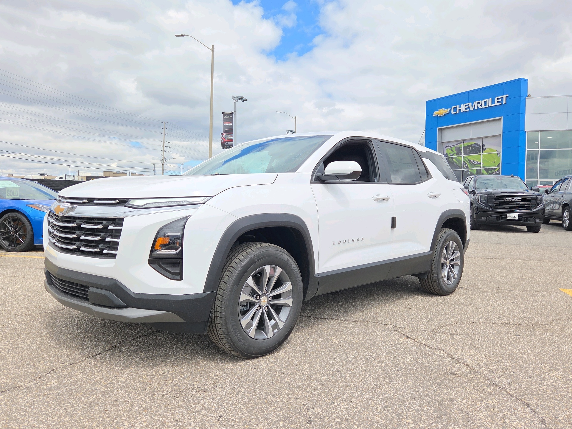 SUMMIT WHITE 2026 Chevrolet Equinox SUV / Crossover Four-Wheel Drive 8-Speed Automatic