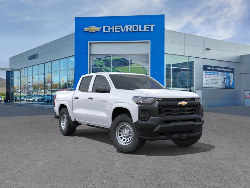 Summit White 2026 Chevrolet Colorado Pickup Truck Four-Wheel Drive 8-Speed Automatic