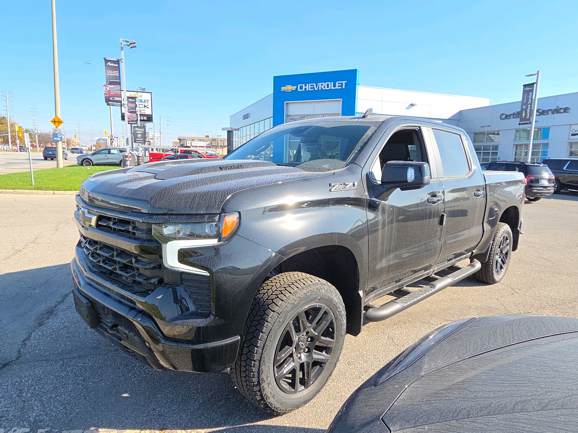 2026 Chevrolet Silverado 1500 LT Trail Boss Crew Cab 4WD