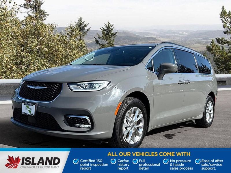 2022 Chrysler Pacifica