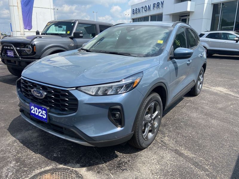 2025 Ford Escape