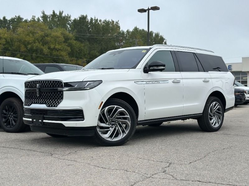 2025 Lincoln Navigator
