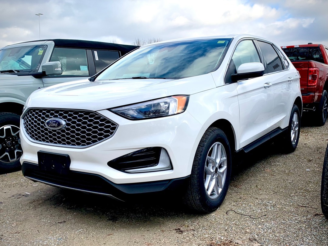 New 2024 Ford Edge SEL #24T026 Simcoe, ON | Blue Star Ford