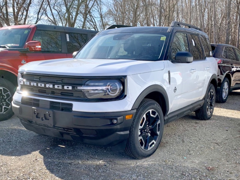 New 2024 Ford Bronco Sport Outer Banks #24T042 Simcoe, ON | Blue Star Ford