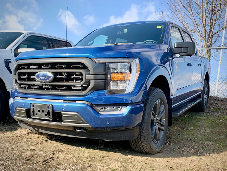 New 2023 Ford F-150 XLT #23T339 Simcoe, ON | Blue Star Ford