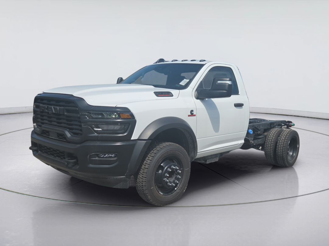 BRIGHT WHITE 2025 RAM 4500 Chassis Pickup Truck Four-Wheel Drive 8-Speed Automatic