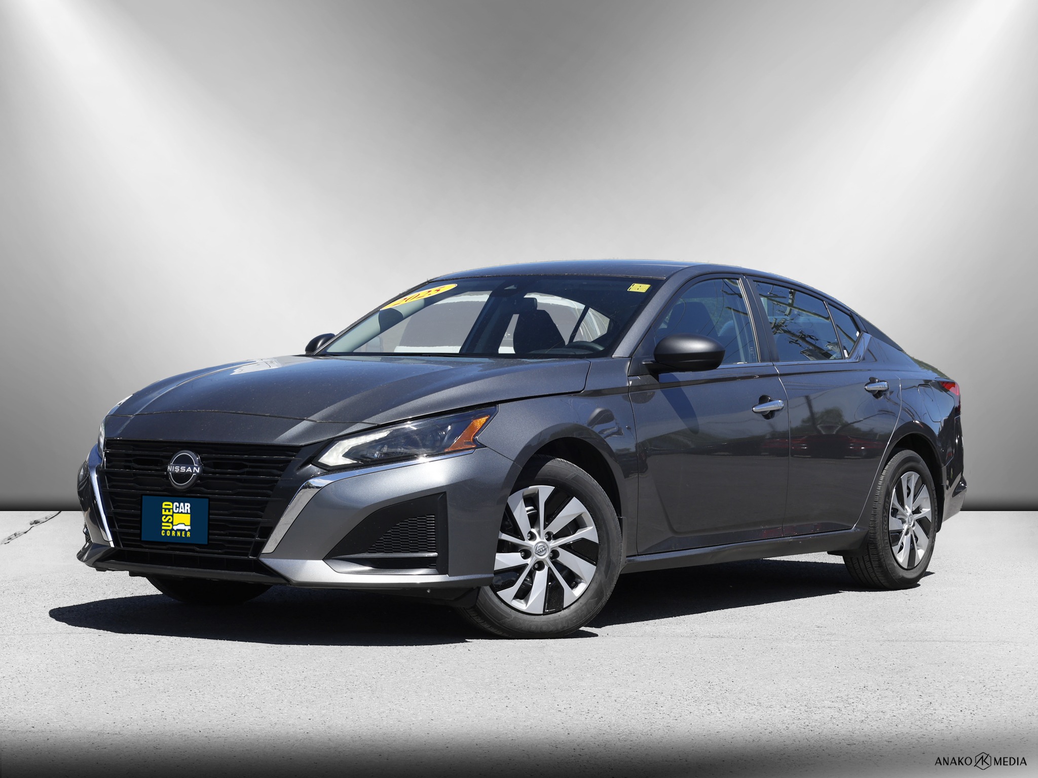 Gray 2025 Nissan Altima Sedan Continuously Variable Transmission