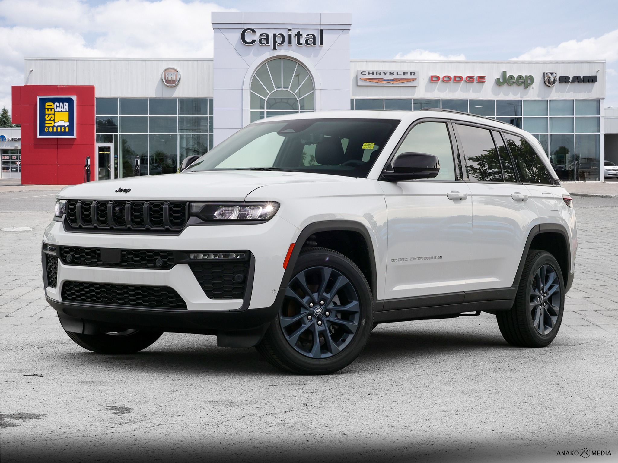 2026 Jeep Grand Cherokee Altitude 4WD