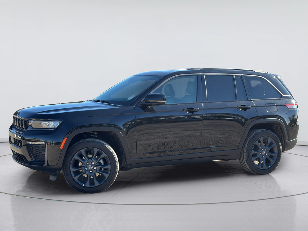 2026 Jeep Grand Cherokee Altitude 4WD