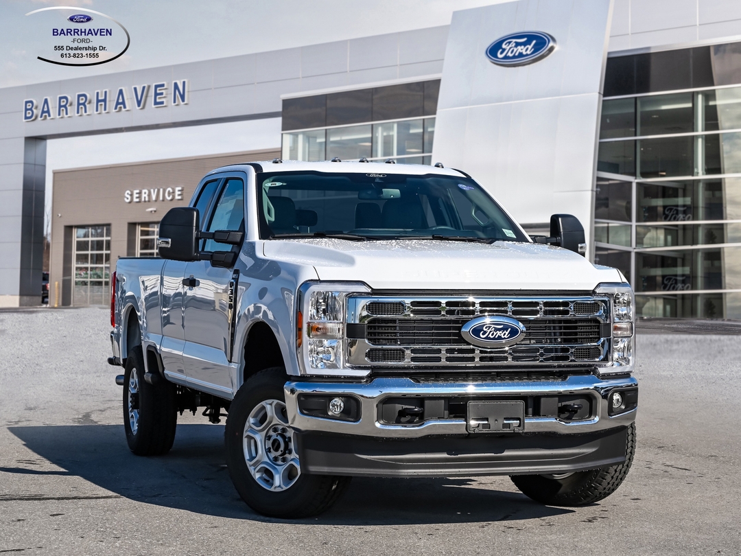 2027 Ford F-350 Super Duty XLT SuperCab 4WD