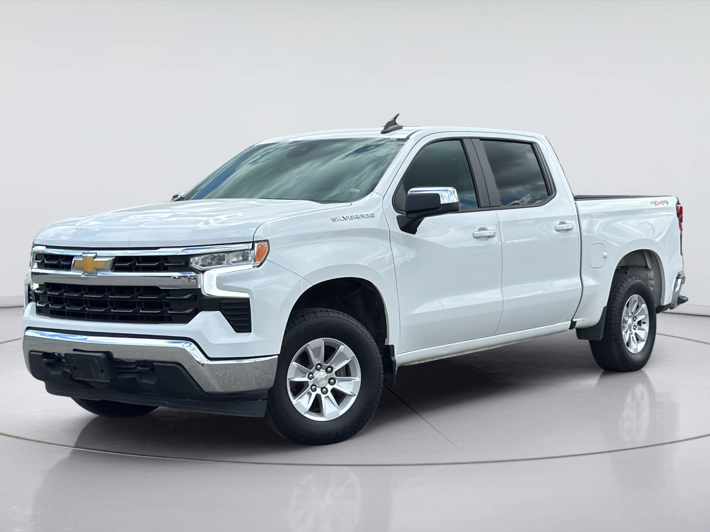 White 2025 Chevrolet Silverado 1500 Pickup Truck Four-Wheel Drive Automatic
