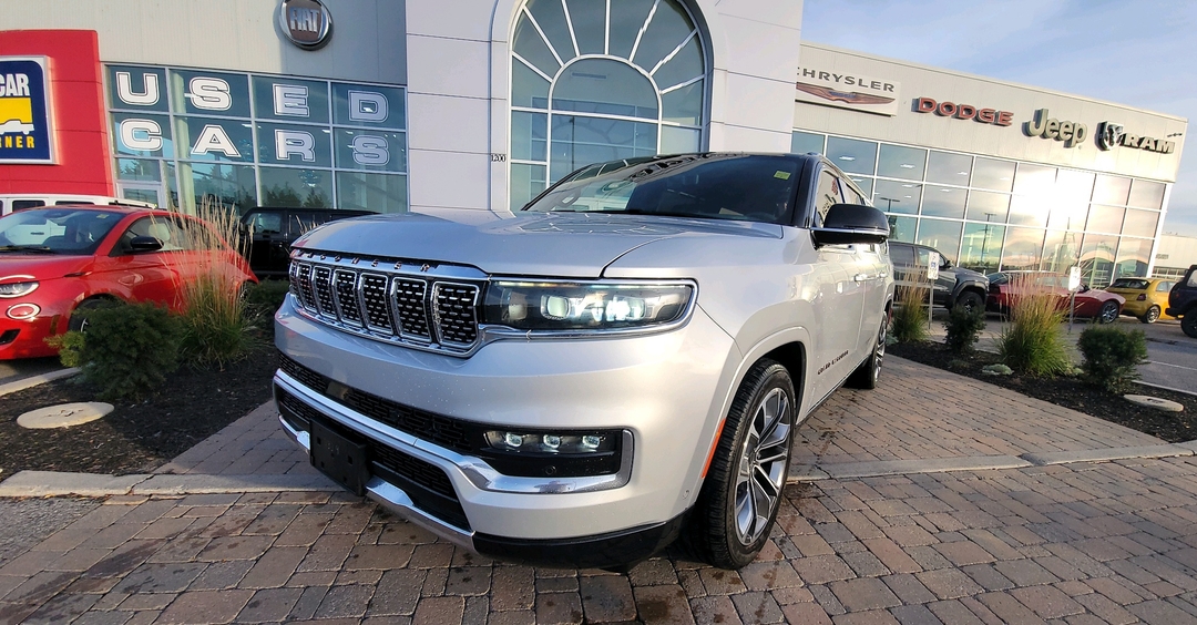 2023 Jeep Grand Wagoneer L Series III 4WD