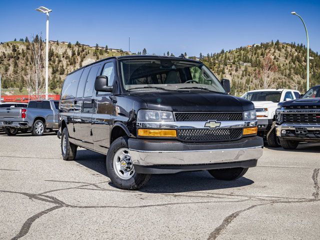 2025 Chevrolet Express Passenger