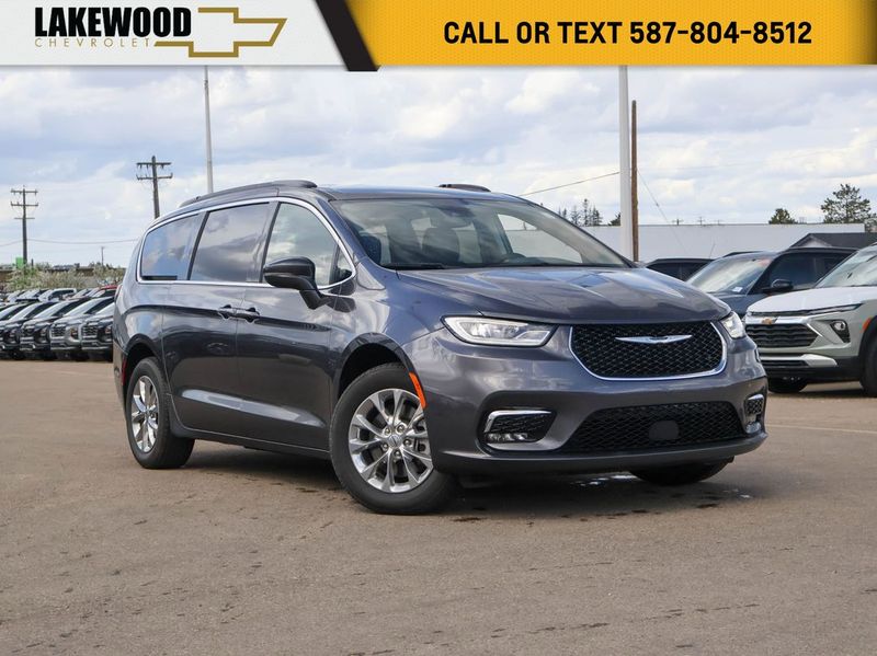 2022 Chrysler Pacifica