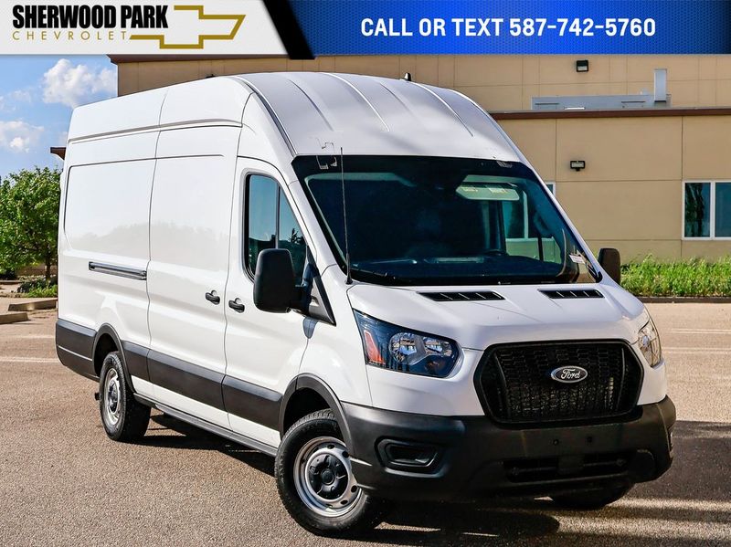 2023 Ford Transit Cargo Van