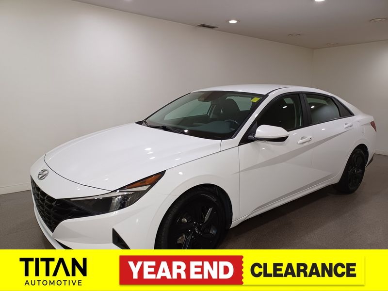 2022 Hyundai Elantra