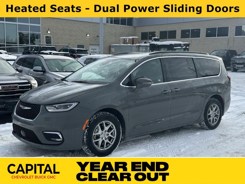 2022 Chrysler Pacifica
