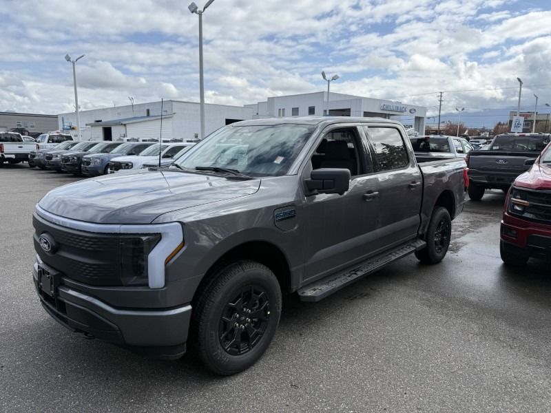2025 Ford F-150 Lightning