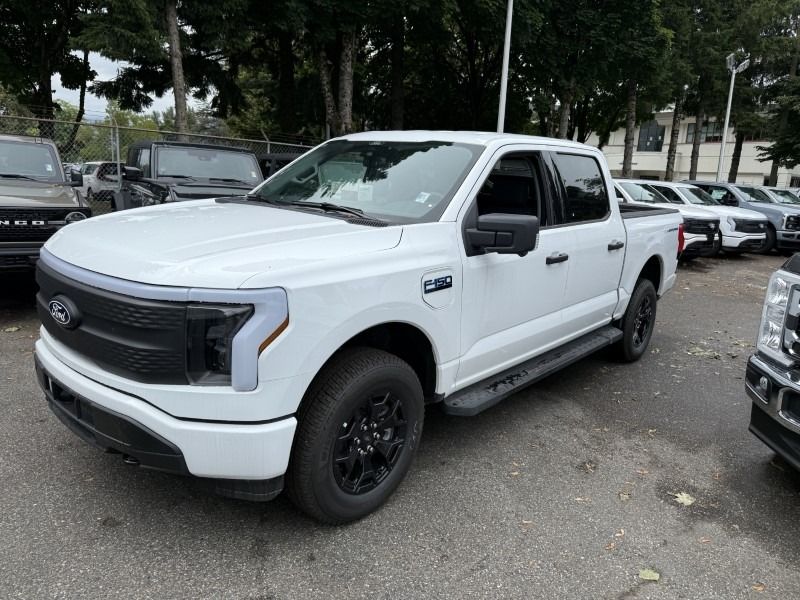 2025 Ford F-150 Lightning