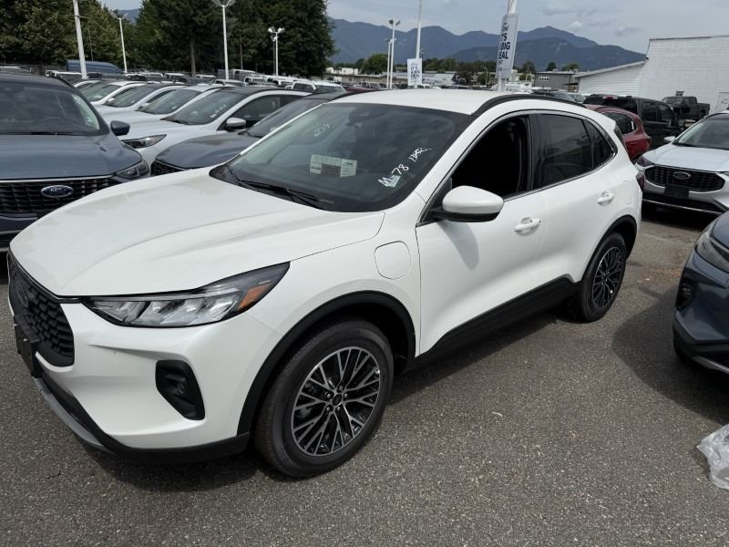2025 Ford Escape