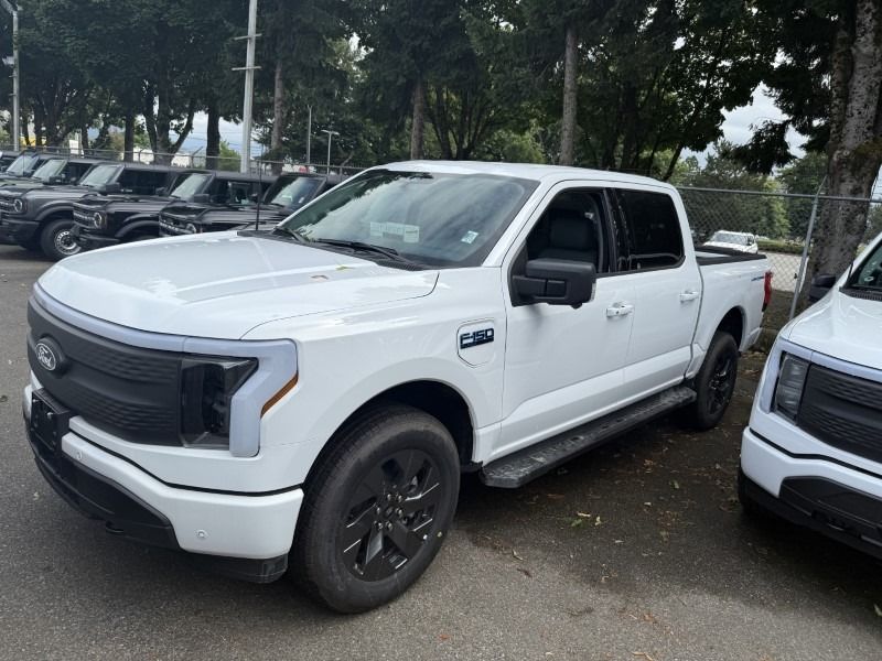 2025 Ford F-150 Lightning