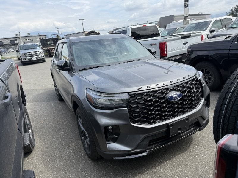 2025 Ford Explorer