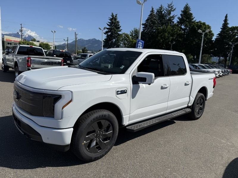 2025 Ford F-150 Lightning
