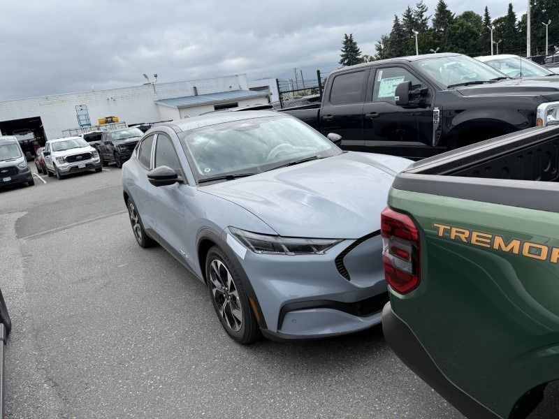 2025 Ford Mustang Mach-E