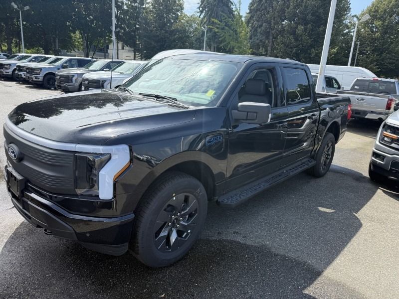 2025 Ford F-150 Lightning