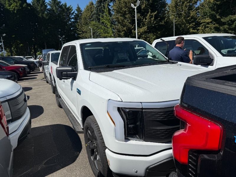 2025 Ford F-150 Lightning