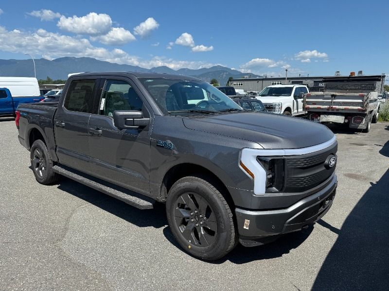 2025 Ford F-150 Lightning