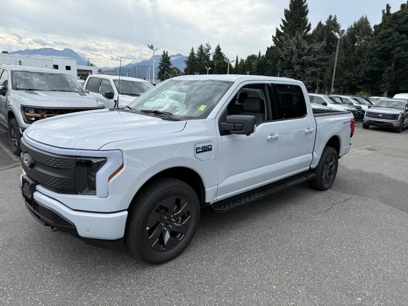 2025 Ford F-150 Lightning