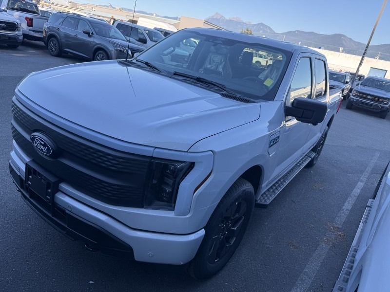 2025 Ford F-150 Lightning