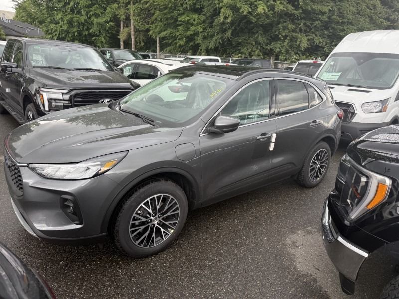 2025 Ford Escape