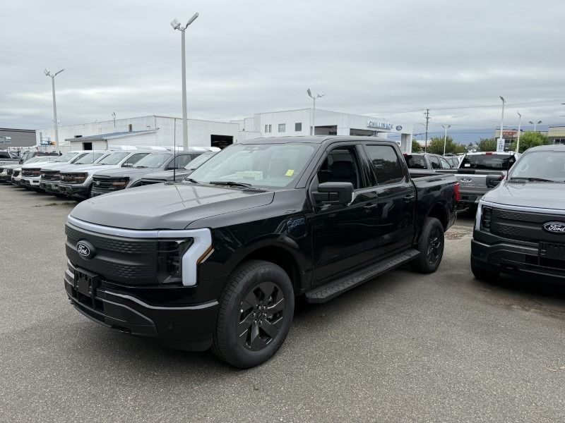 2025 Ford F-150 Lightning
