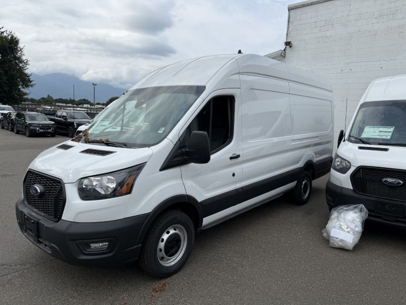 2025 Ford Transit Cargo Van