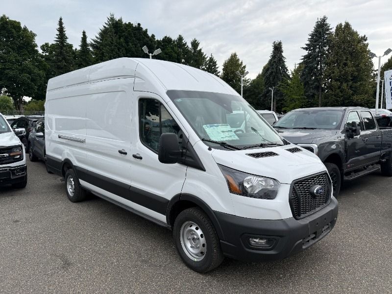 2025 Ford Transit Cargo Van