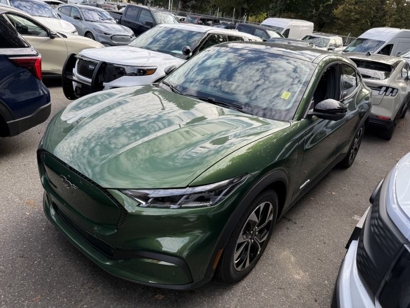 2025 Ford Mustang Mach-E