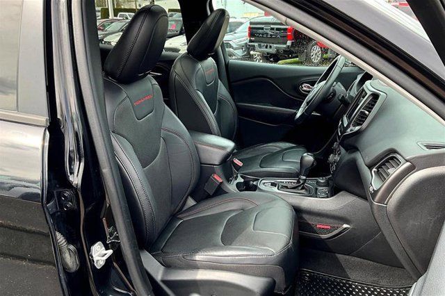 Used 2019 Jeep Cherokee Trailhawk-Elite 23UTNB19068
