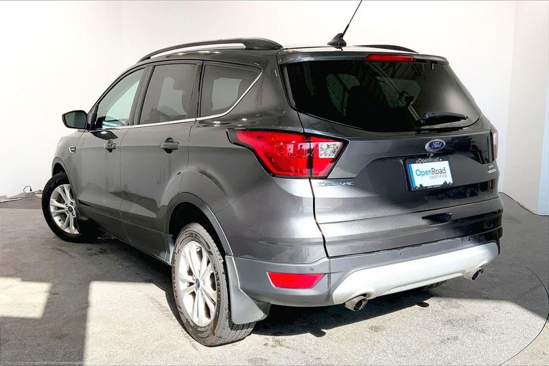 Used 2019 Ford Escape SEL 122UTNA65866
